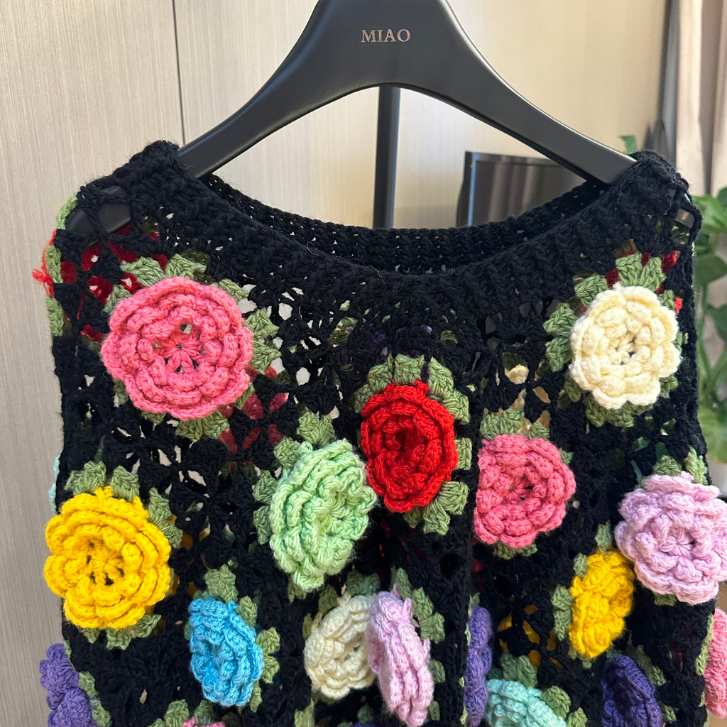 Women's Handknitted Sweater  Black V-neck  Outfits Hollow 3D Flowers Crochet Design Cozy Fashion  Knitwear Knitting Tops Long Sleeve