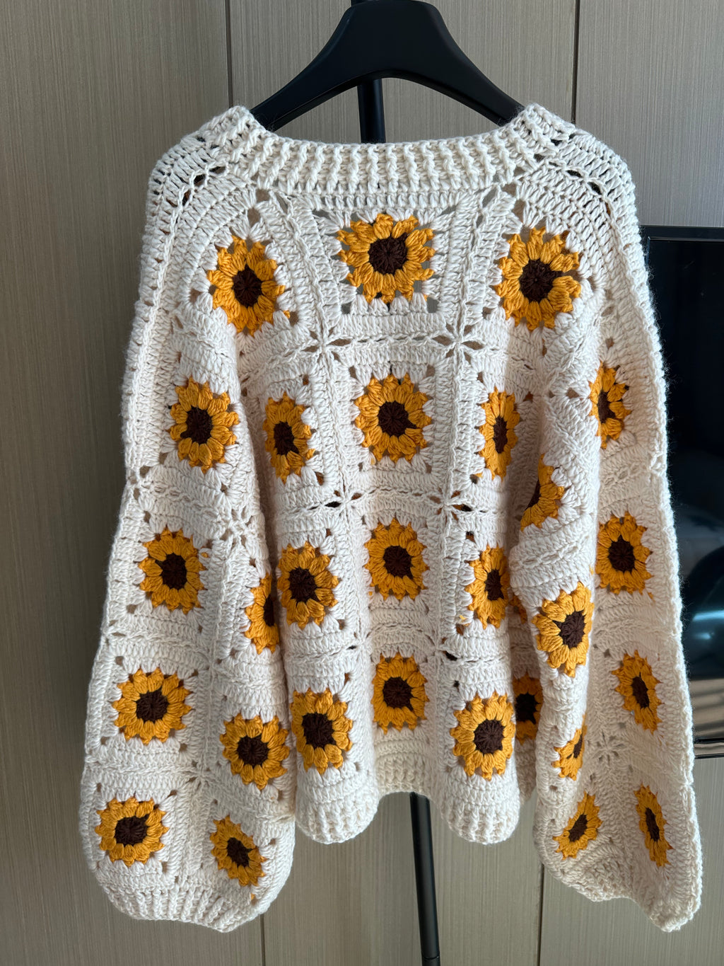 Women's Handknitted Sweater Cardigan Outfits 3D Hollow Sunflowers Crochet Design Cozy Fashion  Knitwear Knitting Tops Long Sleeve