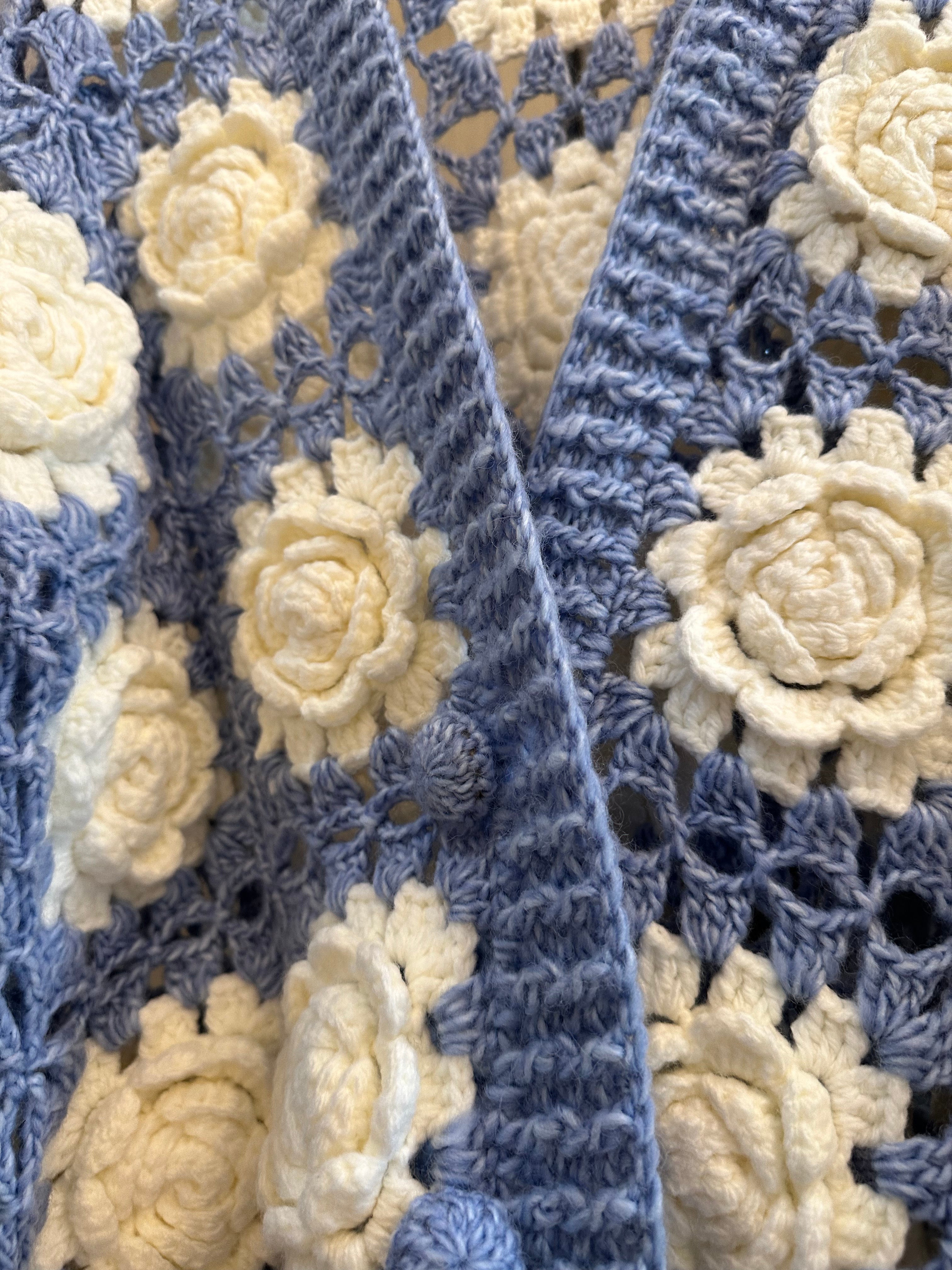 Women's Handknitted Sweater V-neck Cardigan Outfits 3D Hollow White Flowers Crochet Design Cozy Fashion Knitwear Knitting Tops Long Sleeve